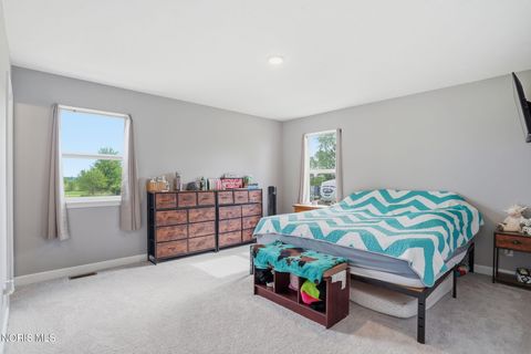 Tiny photo for 9830 E Kramer Road, Bowling Green, OH 43402 (MLS # 10008296)