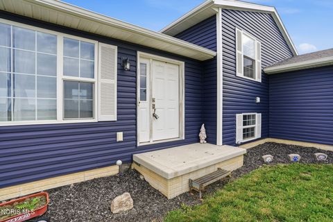 Tiny photo for 9830 E Kramer Road, Bowling Green, OH 43402 (MLS # 10008296)
