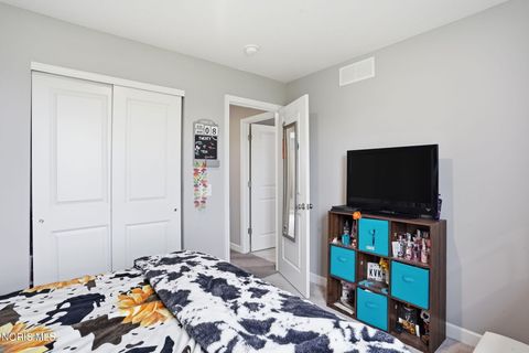 Tiny photo for 9830 E Kramer Road, Bowling Green, OH 43402 (MLS # 10008296)