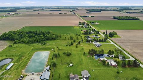 Tiny photo for 9830 E Kramer Road, Bowling Green, OH 43402 (MLS # 10008296)