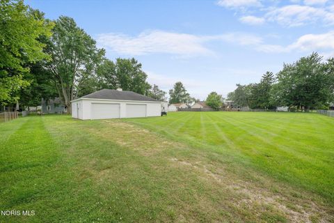 Tiny photo for 112 Warner Street, Walbridge, OH 43465 (MLS # 10010860)