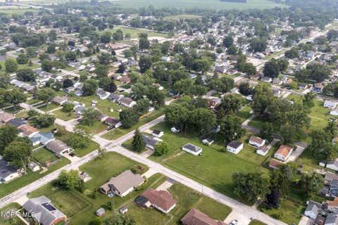 Tiny photo for 112 Warner Street, Walbridge, OH 43465 (MLS # 10010860)