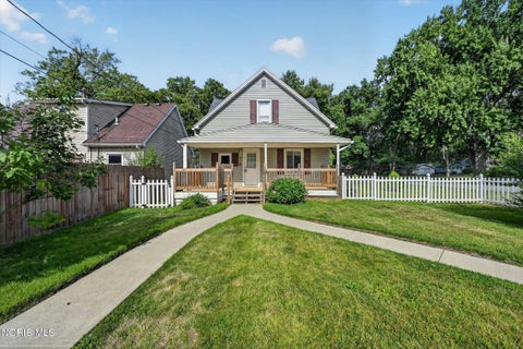Tiny photo for 3244 Fairbanks Avenue, Toledo, OH 43615 (MLS # 10009611)