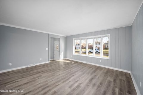 Tiny photo for 6051 Dellwood Drive, Toledo, OH 43613 (MLS # 10002456)