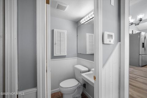 Tiny photo for 6051 Dellwood Drive, Toledo, OH 43613 (MLS # 10002456)