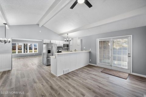 Tiny photo for 6051 Dellwood Drive, Toledo, OH 43613 (MLS # 10002456)