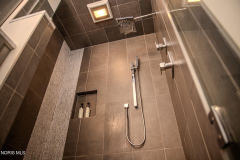 Tiny photo for 2148 Emkay Drive, Ottawa Hills, OH 43606 (MLS # 10004735)