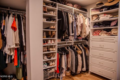 Tiny photo for 2148 Emkay Drive, Ottawa Hills, OH 43606 (MLS # 10004735)