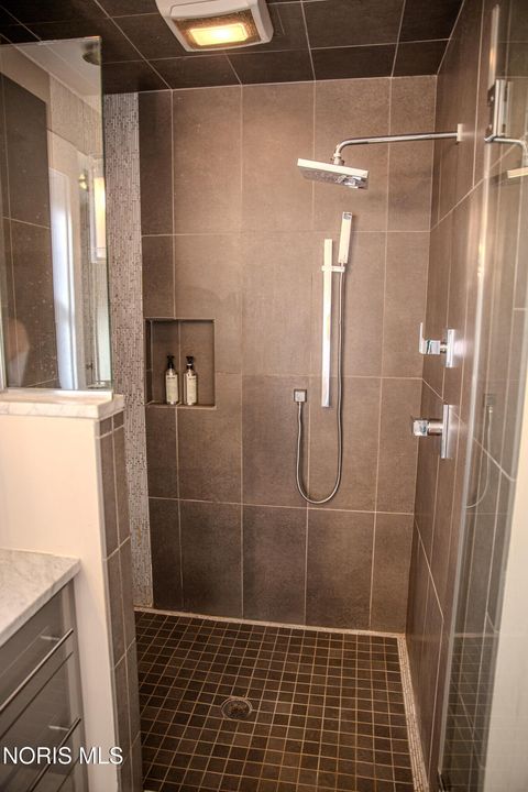 Tiny photo for 2148 Emkay Drive, Ottawa Hills, OH 43606 (MLS # 10004735)