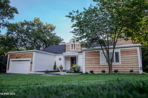 Tiny photo for 2148 Emkay Drive, Ottawa Hills, OH 43606 (MLS # 10004735)