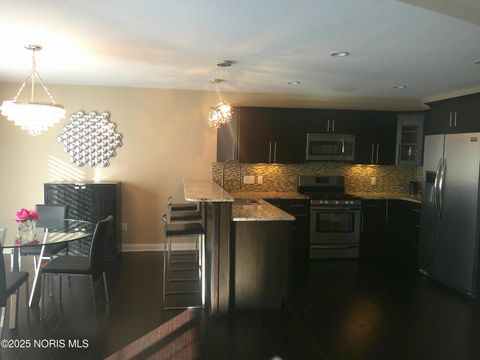 Tiny photo for 8342 Water Park Drive, Holland, OH 43528 (MLS # 10001980)