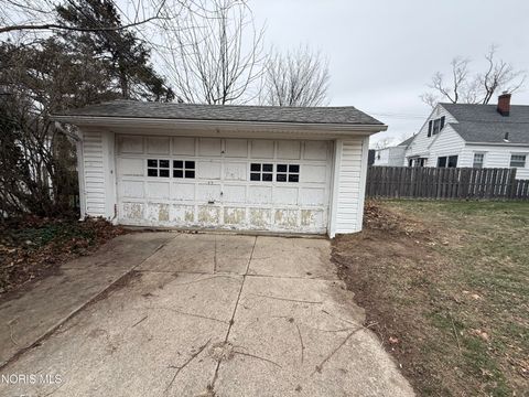 Tiny photo for 2701 Gunckel Boulevard, Toledo, OH 43606 (MLS # 10005357)