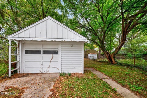 Tiny photo for 1822 Loxley Road, Toledo, OH 43613 (MLS # 10014639)