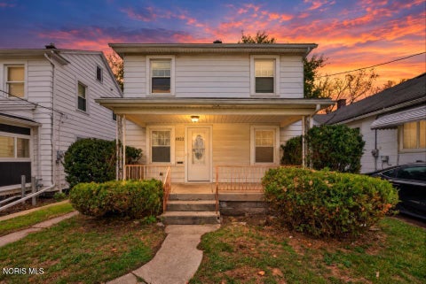 Photo of 1822 Loxley Road, Toledo, OH 43613 (MLS # 10014639)
