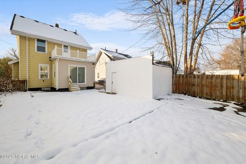 Tiny photo for 721 Hampton Avenue, Toledo, OH 43609 (MLS # 10001995)