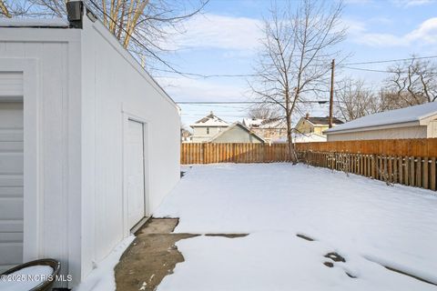 Tiny photo for 721 Hampton Avenue, Toledo, OH 43609 (MLS # 10001995)