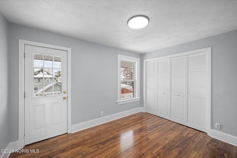 Tiny photo for 721 Hampton Avenue, Toledo, OH 43609 (MLS # 10001995)