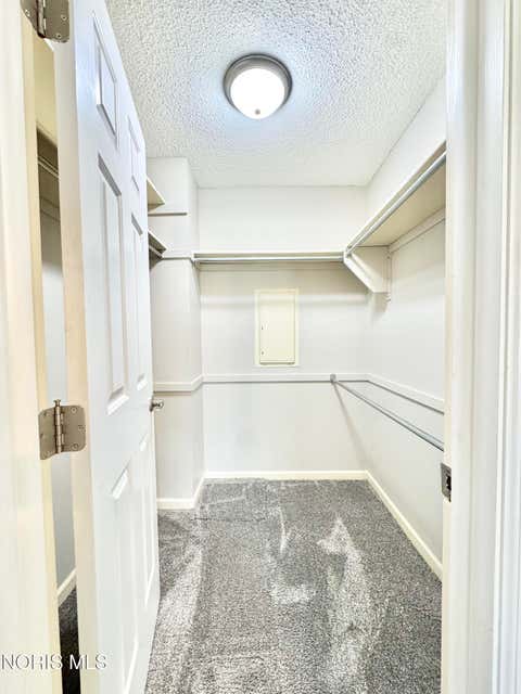 Tiny photo for 29660 E River Road, Perrysburg, OH 43551 (MLS # 10009425)