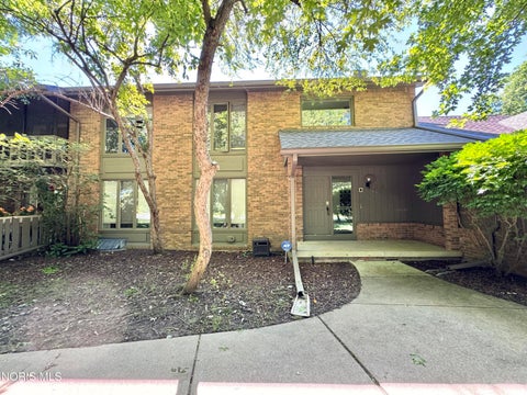 Tiny photo for 29660 E River Road, Perrysburg, OH 43551 (MLS # 10009425)