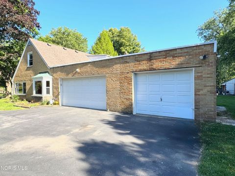 Tiny photo for 2806 Meadowwood Drive, Toledo, OH 43606 (MLS # 10008971)