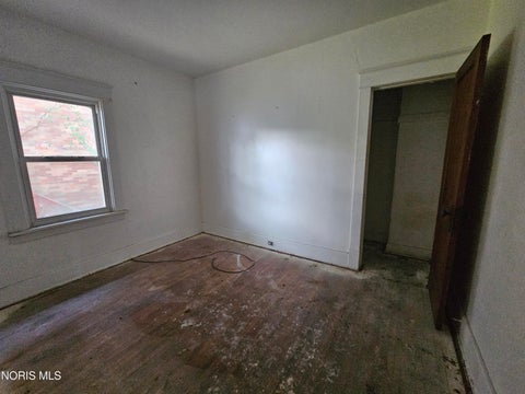 Tiny photo for 1014 Clay Avenue, Toledo, OH 43608 (MLS # 10012565)