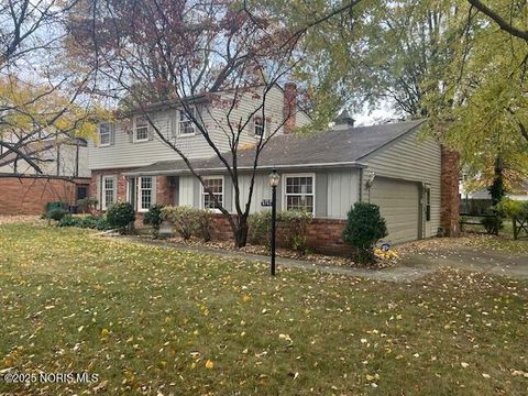 Tiny photo for 5743 E Candlestick Court, Toledo, OH 43615 (MLS # 10000785)