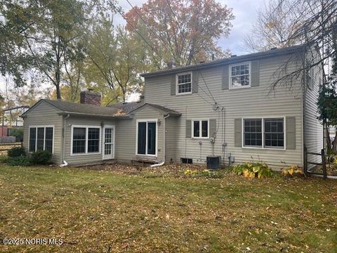 Tiny photo for 5743 E Candlestick Court, Toledo, OH 43615 (MLS # 10000785)