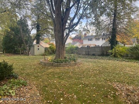 Tiny photo for 5743 E Candlestick Court, Toledo, OH 43615 (MLS # 10000785)