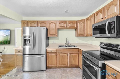 Tiny photo for 4914 Bales Road, Toledo, OH 43613 (MLS # 10003153)