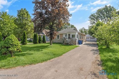 Photo of 4914 Bales Road, Toledo, OH 43613 (MLS # 10003153)