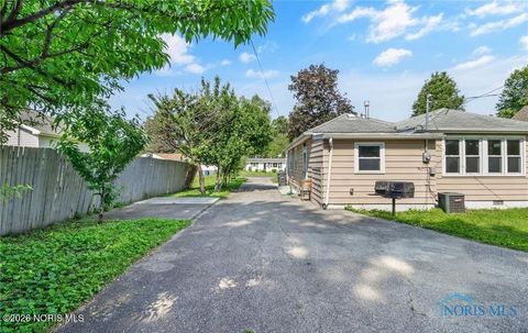 Tiny photo for 4914 Bales Road, Toledo, OH 43613 (MLS # 10003153)