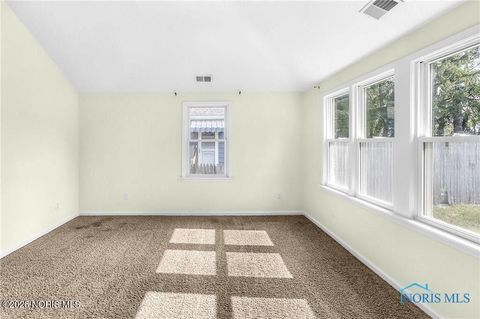 Tiny photo for 4914 Bales Road, Toledo, OH 43613 (MLS # 10003153)