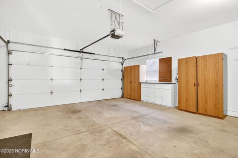 Tiny photo for 4541 Harbour Creek Court, Maumee, OH 43537 (MLS # 10000744)