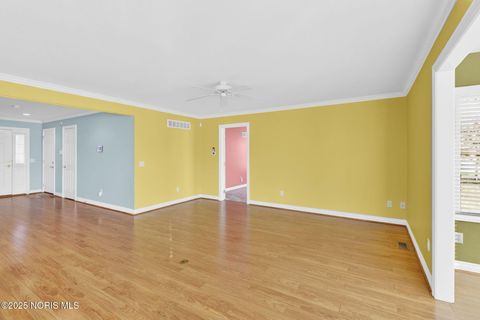 Tiny photo for 4541 Harbour Creek Court, Maumee, OH 43537 (MLS # 10000744)