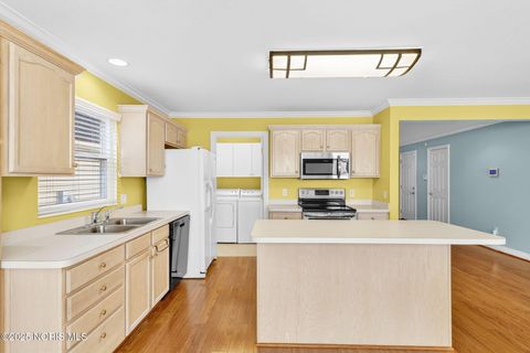 Tiny photo for 4541 Harbour Creek Court, Maumee, OH 43537 (MLS # 10000744)