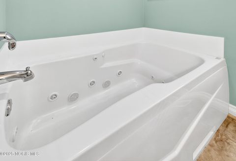 Tiny photo for 4541 Harbour Creek Court, Maumee, OH 43537 (MLS # 10000744)