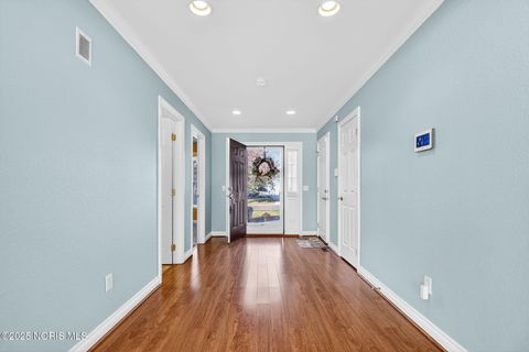 Tiny photo for 4541 Harbour Creek Court, Maumee, OH 43537 (MLS # 10000744)