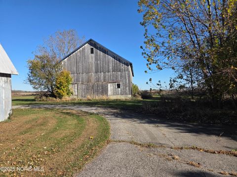 Tiny photo for 2872 County Road 11, Wauseon, OH 43567 (MLS # 10000742)