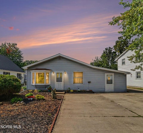 Photo of 1412 N Orchard Beach Drive, Port Clinton, OH 43452 (MLS # 10012912)