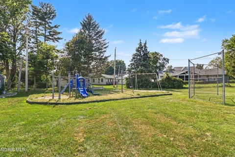Tiny photo for 1412 N Orchard Beach Drive, Port Clinton, OH 43452 (MLS # 10012912)