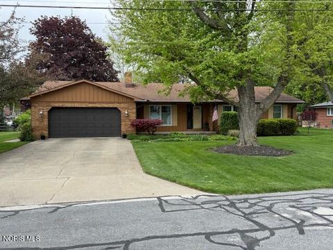 Photo of 339 Welling Avenue, Luckey, OH 43443 (MLS # 10006872)