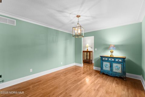 Tiny photo for 418 W Ridge Drive, Fostoria, OH 44830 (MLS # 10000528)