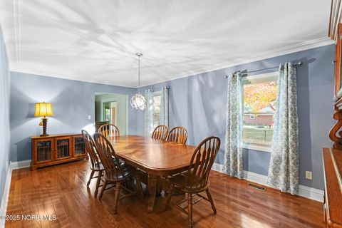 Tiny photo for 418 W Ridge Drive, Fostoria, OH 44830 (MLS # 10000528)