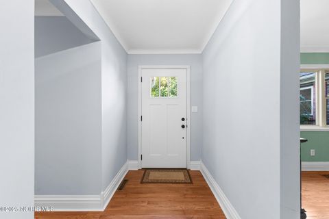 Tiny photo for 418 W Ridge Drive, Fostoria, OH 44830 (MLS # 10000528)