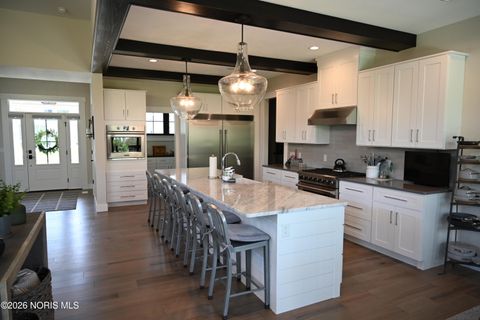 Tiny photo for 7524 Larberg Lane, Sylvania, OH 43560 (MLS # 10002932)