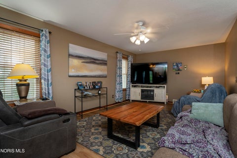 Tiny photo for 1315 Mary Lou Court, Perrysburg, OH 43551 (MLS # 10009275)