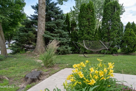Tiny photo for 1315 Mary Lou Court, Perrysburg, OH 43551 (MLS # 10009275)