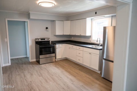 Tiny photo for 31 S Belmore Street, Leipsic, OH 45856 (MLS # 10012228)