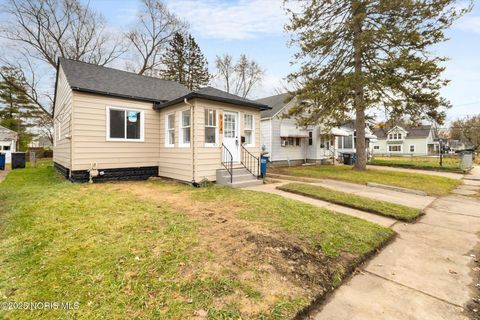 Tiny photo for 914 Turner Avenue, Toledo, OH 43607 (MLS # 10001762)