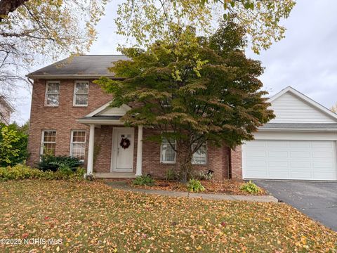 Photo of 7812 Harvest Gold Drive, Holland, OH 43528 (MLS # 10000540)